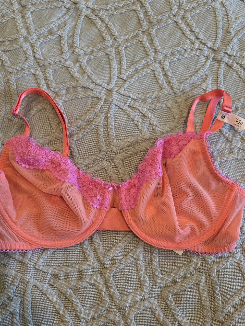 Victoria's Secret Coral and Hot Pink Lace Underwire Bra